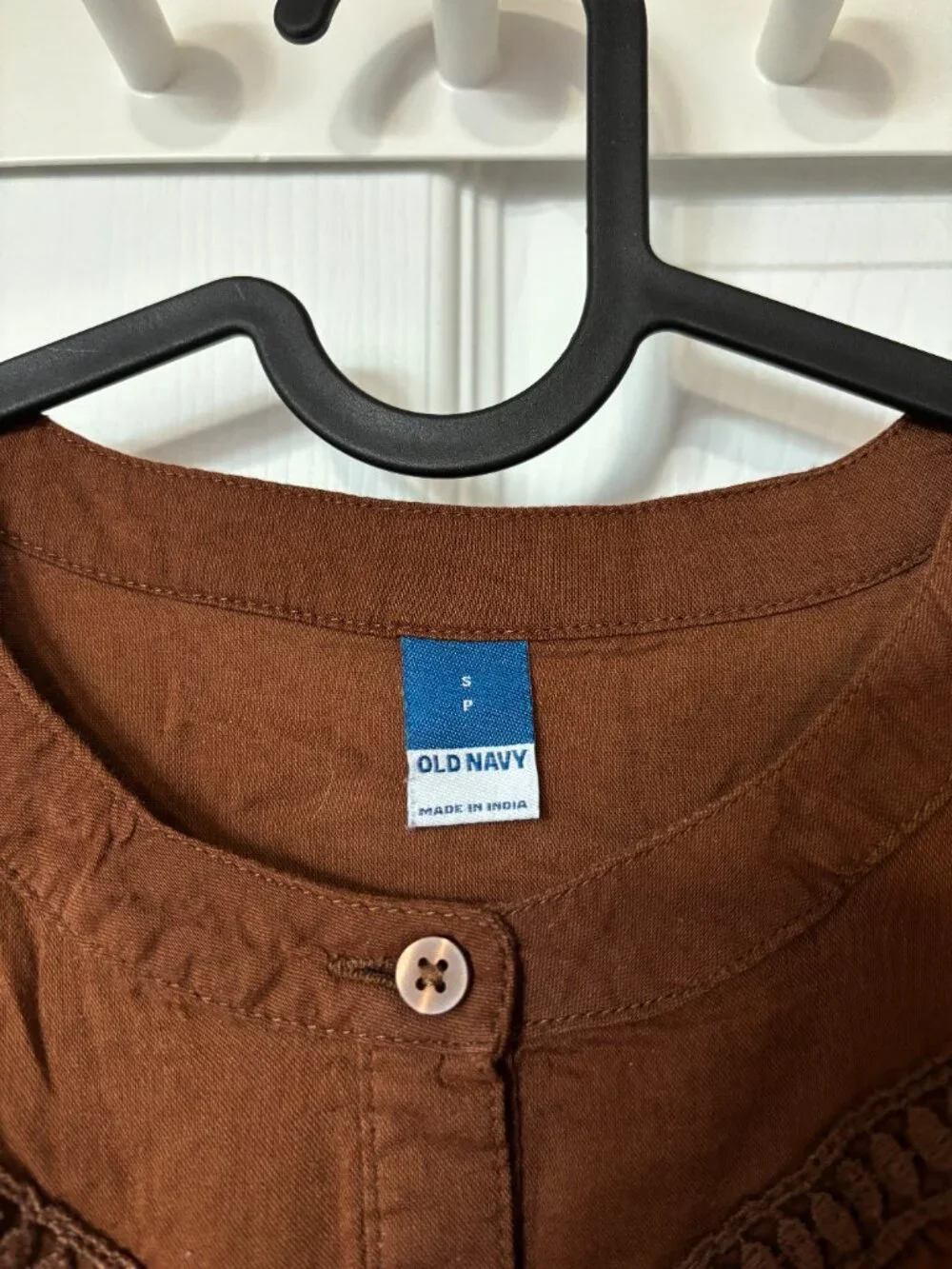 Old Navy // Brown Blouse (Size S) - Picture 2 of 6